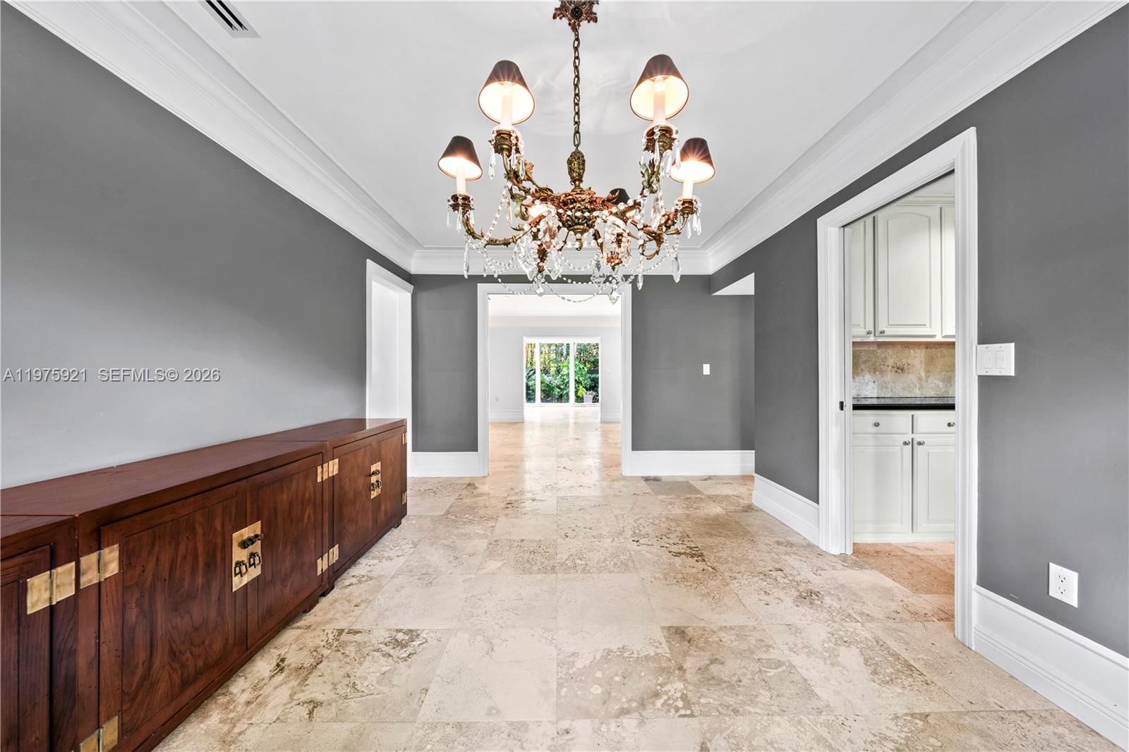 3821 BRAGANZA AVE, Unit 3821 - 15