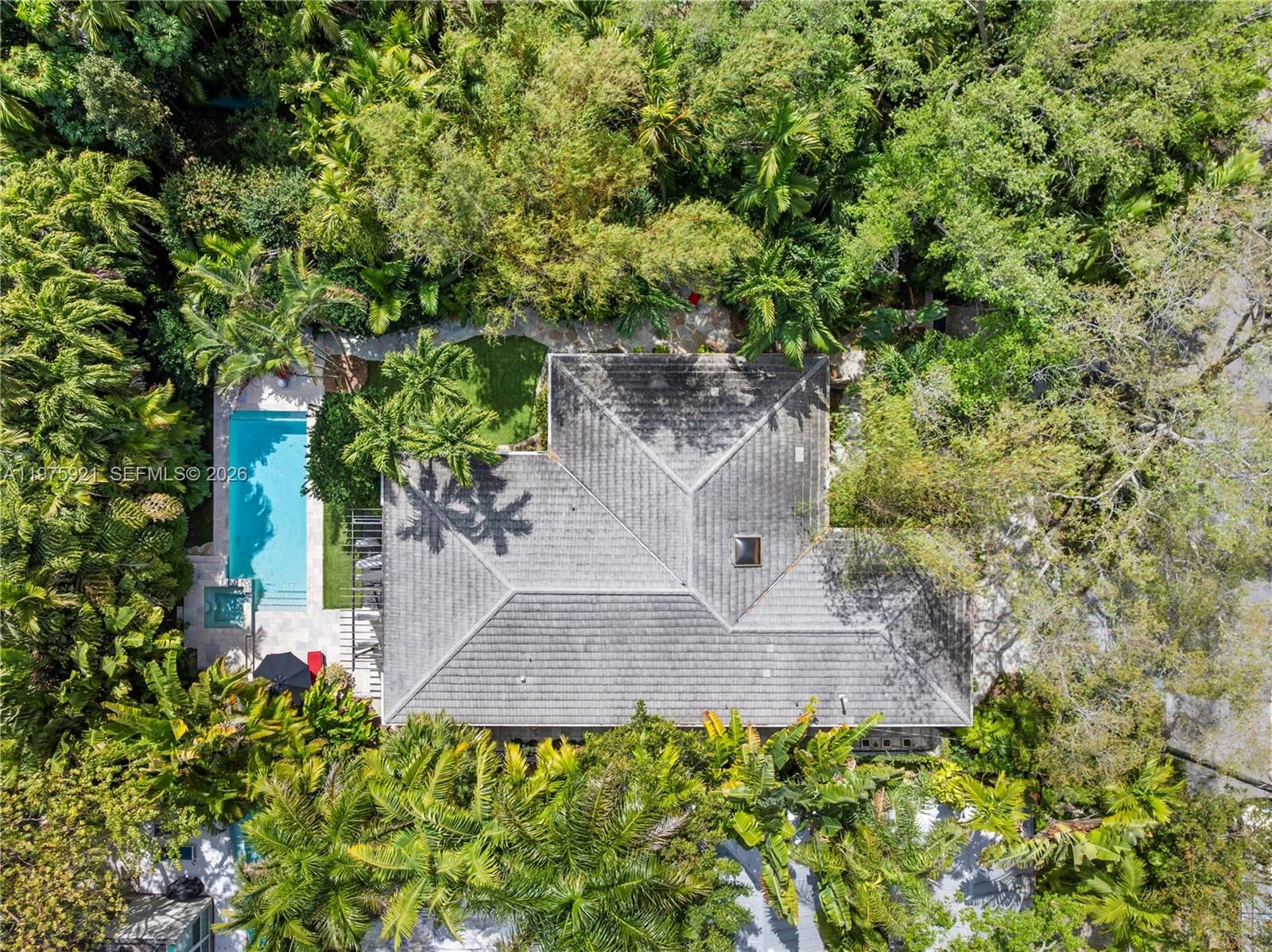 3821 BRAGANZA AVE, Unit 3821 - 4