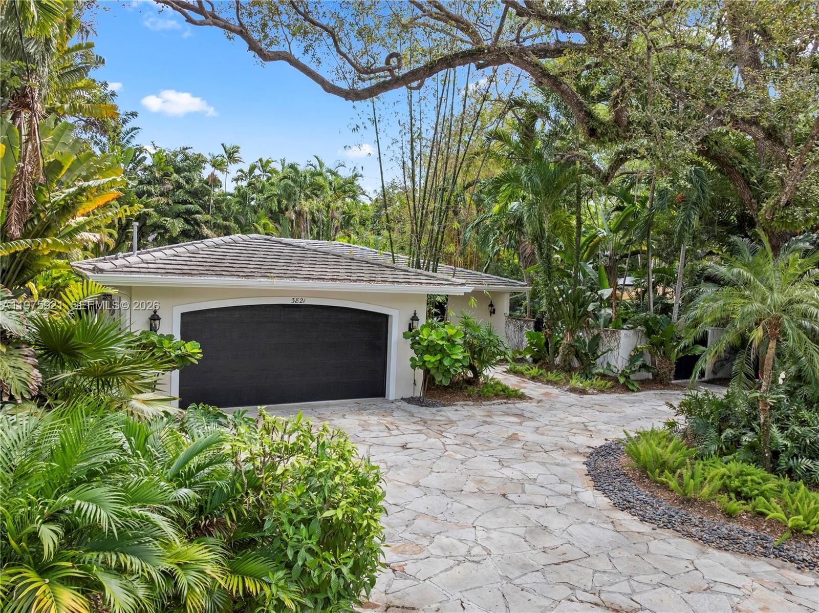 3821 BRAGANZA AVE, Unit 3821 - 5