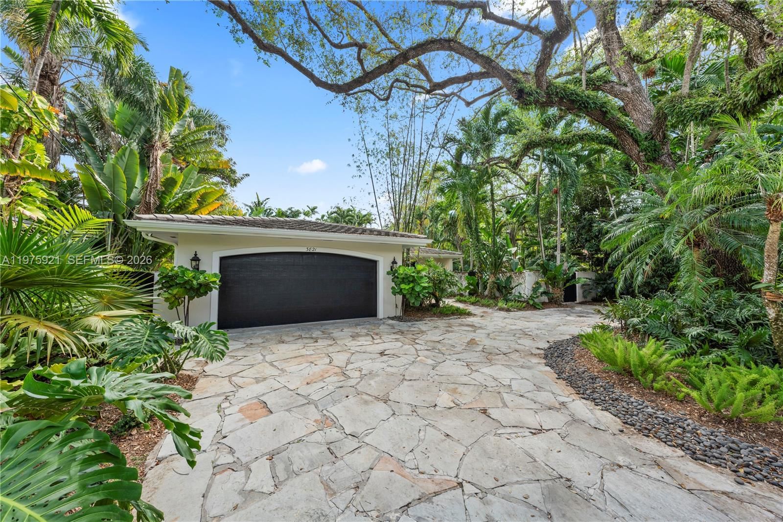 3821 BRAGANZA AVE, Unit 3821 - 51