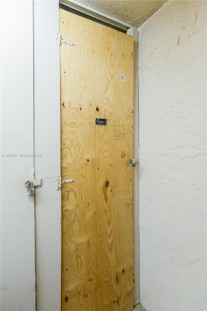 101 SE 3rd Ave, Unit 401 - 36