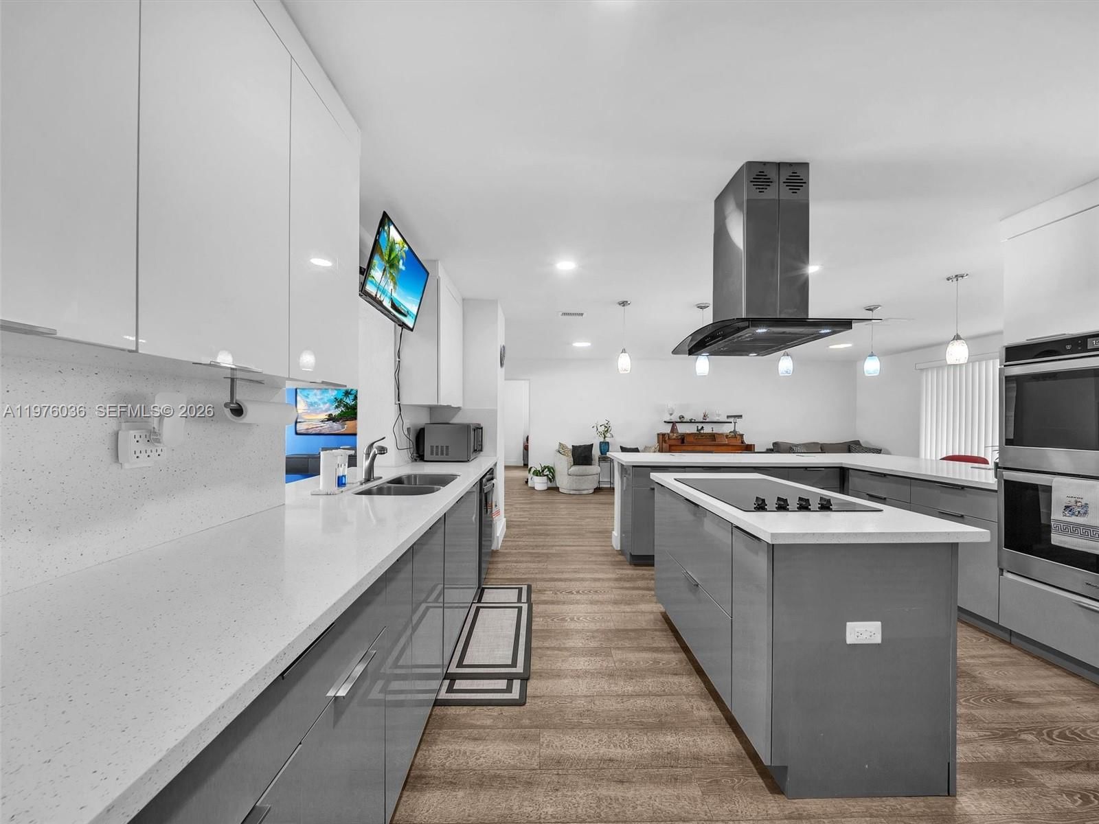 5100 NE 14th Ter - 14