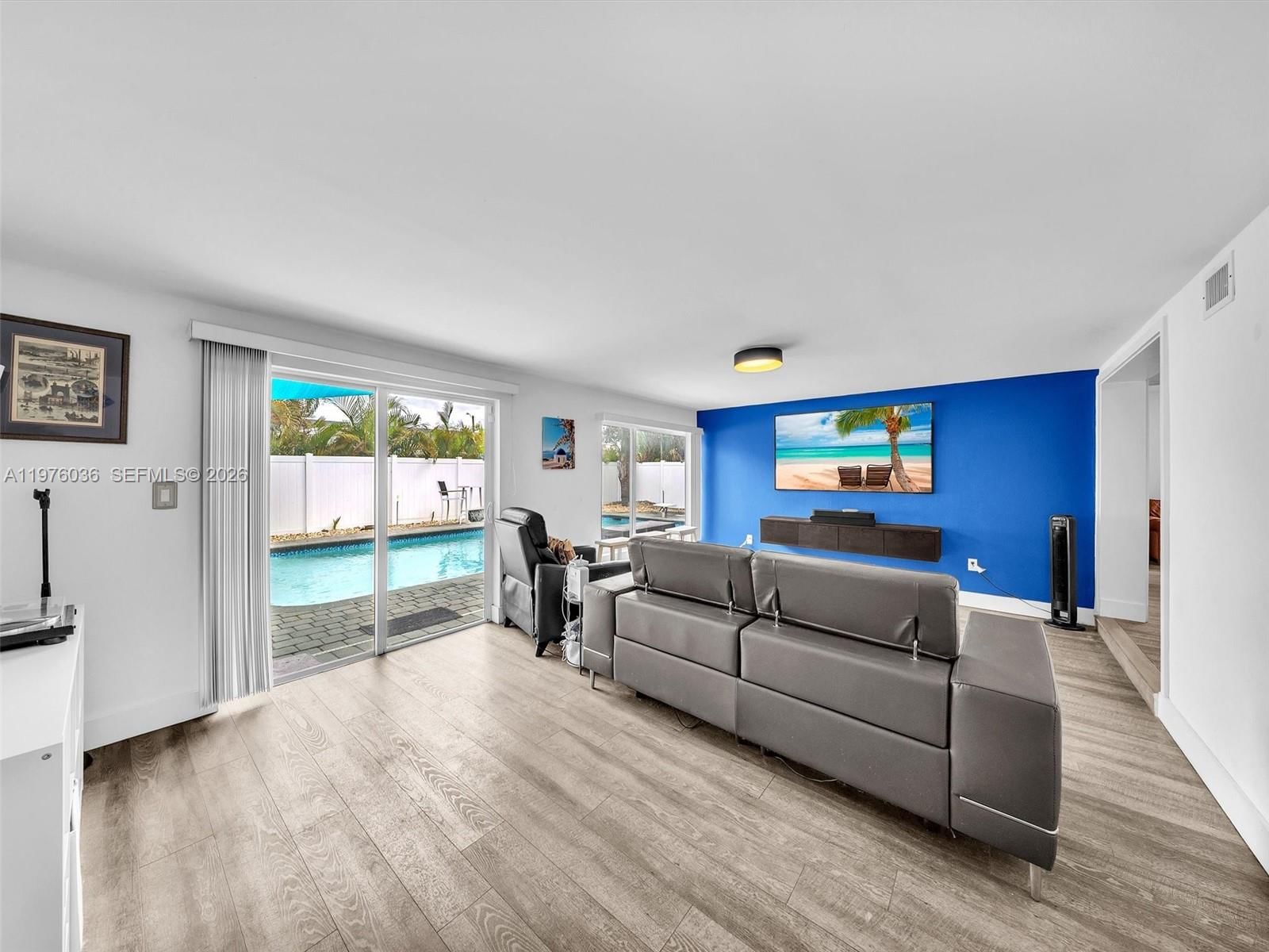 5100 NE 14th Ter - 21