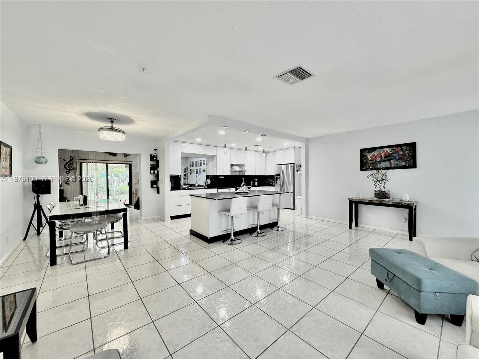 7005 NW 94th Ave - 21