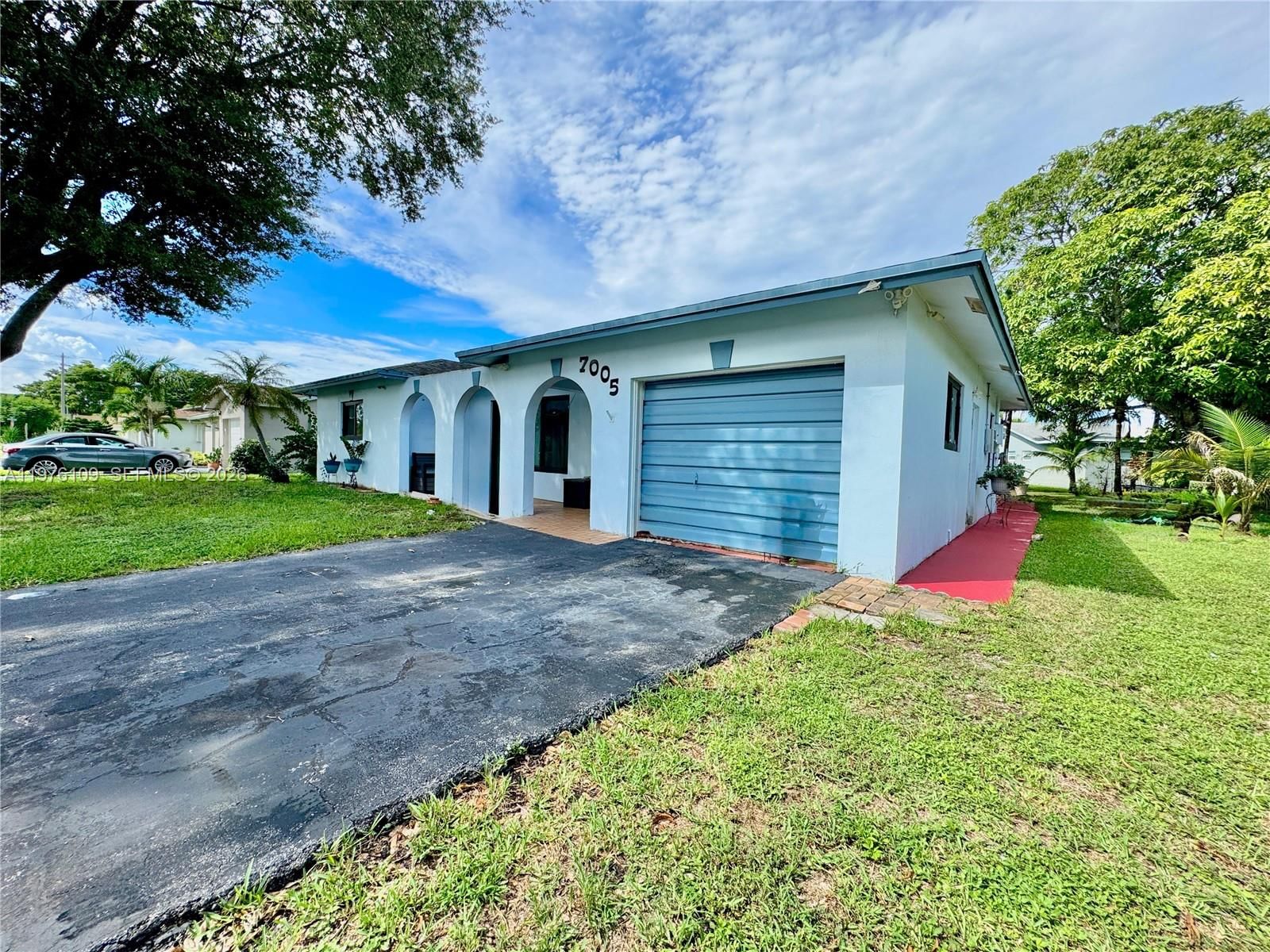 7005 NW 94th Ave - 28