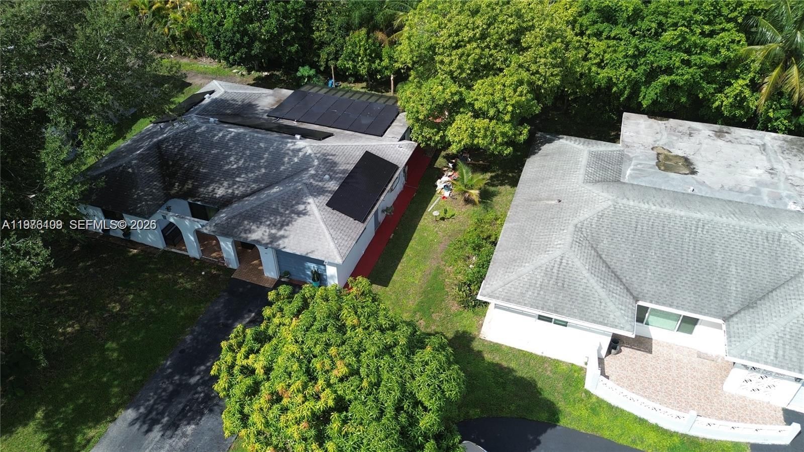 7005 NW 94th Ave - 33