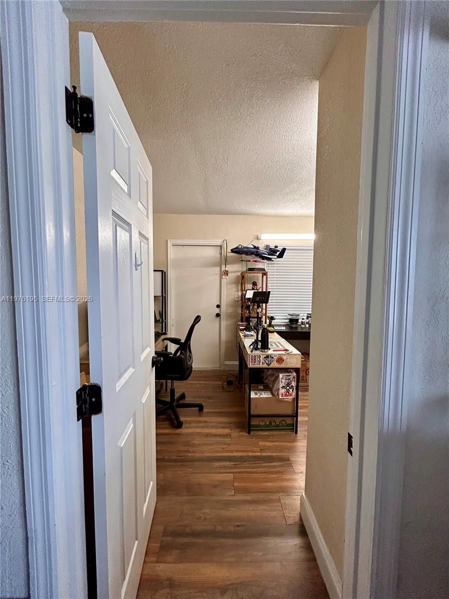 6605 NW 76th St - 22