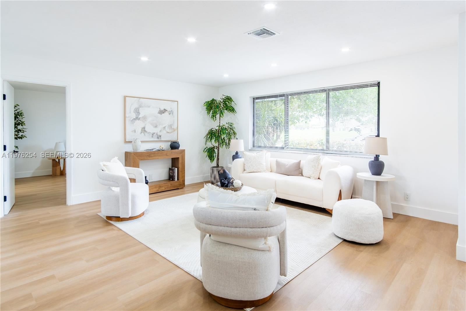 7951 SW 30th St - 11