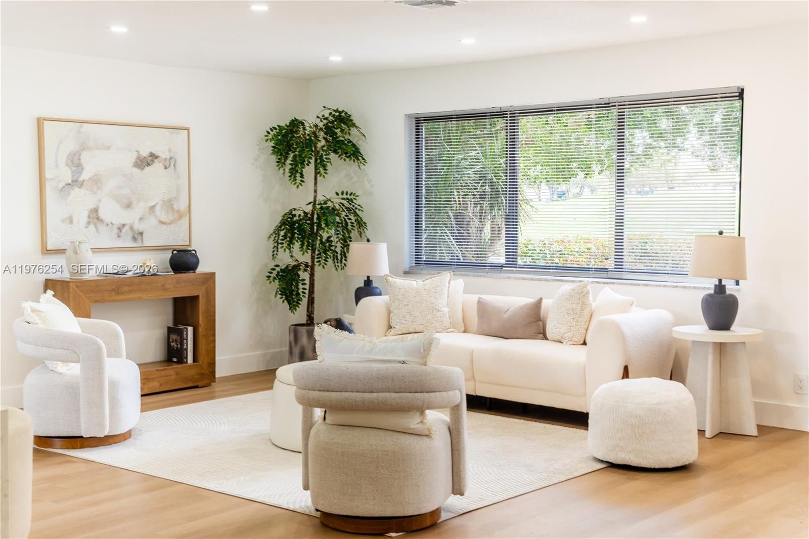 7951 SW 30th St - 12