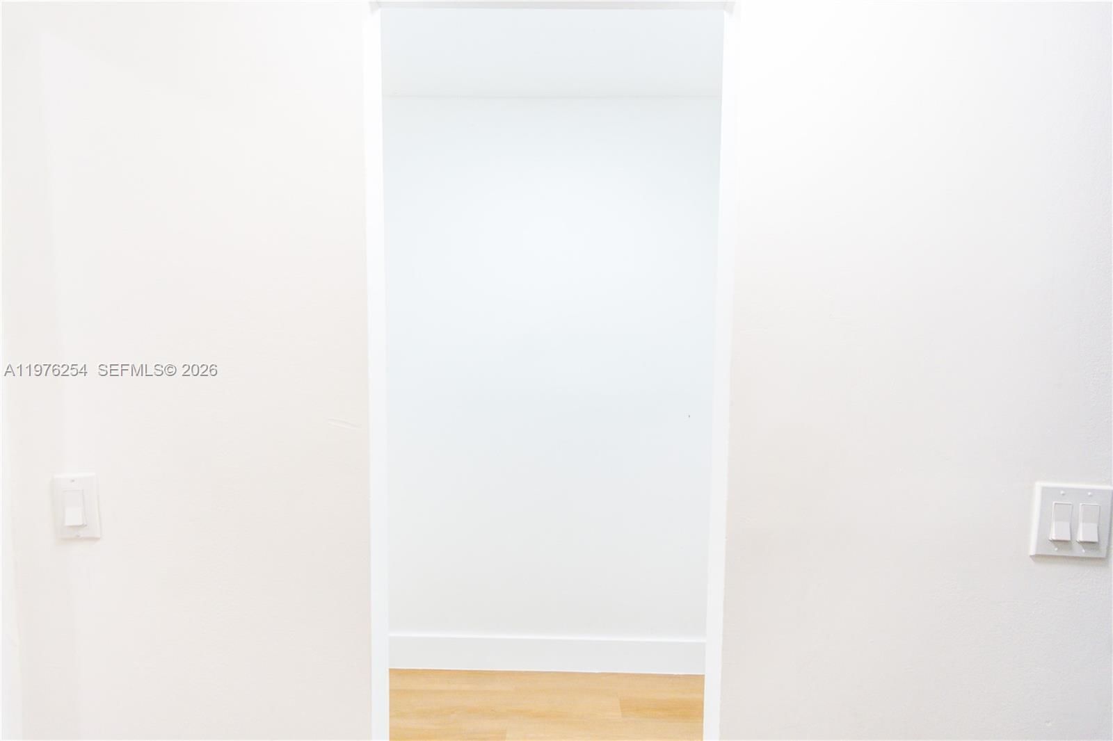 7951 SW 30th St - 36