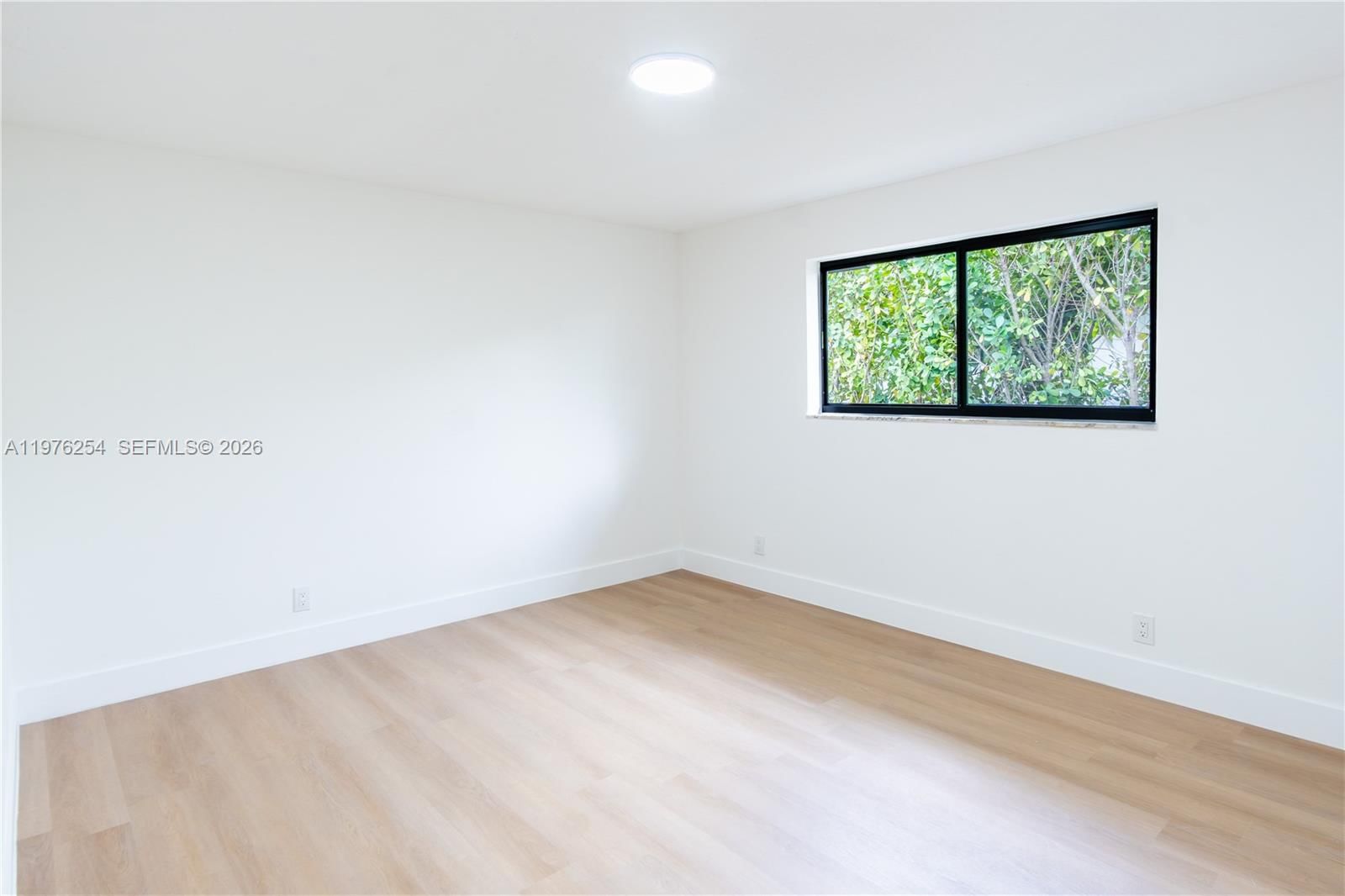 7951 SW 30th St - 41