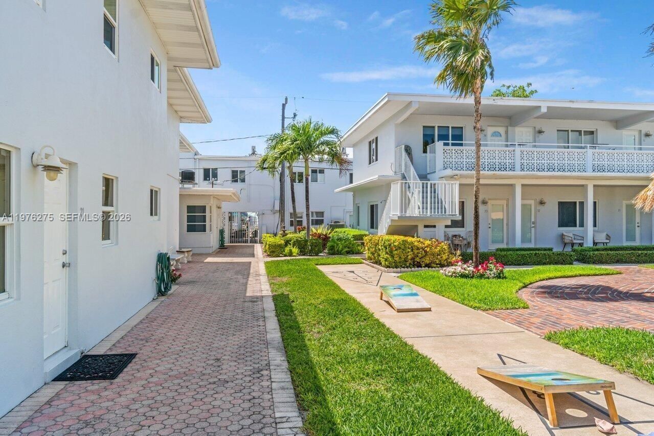 4228 OCEAN DR, Unit 17 - 15