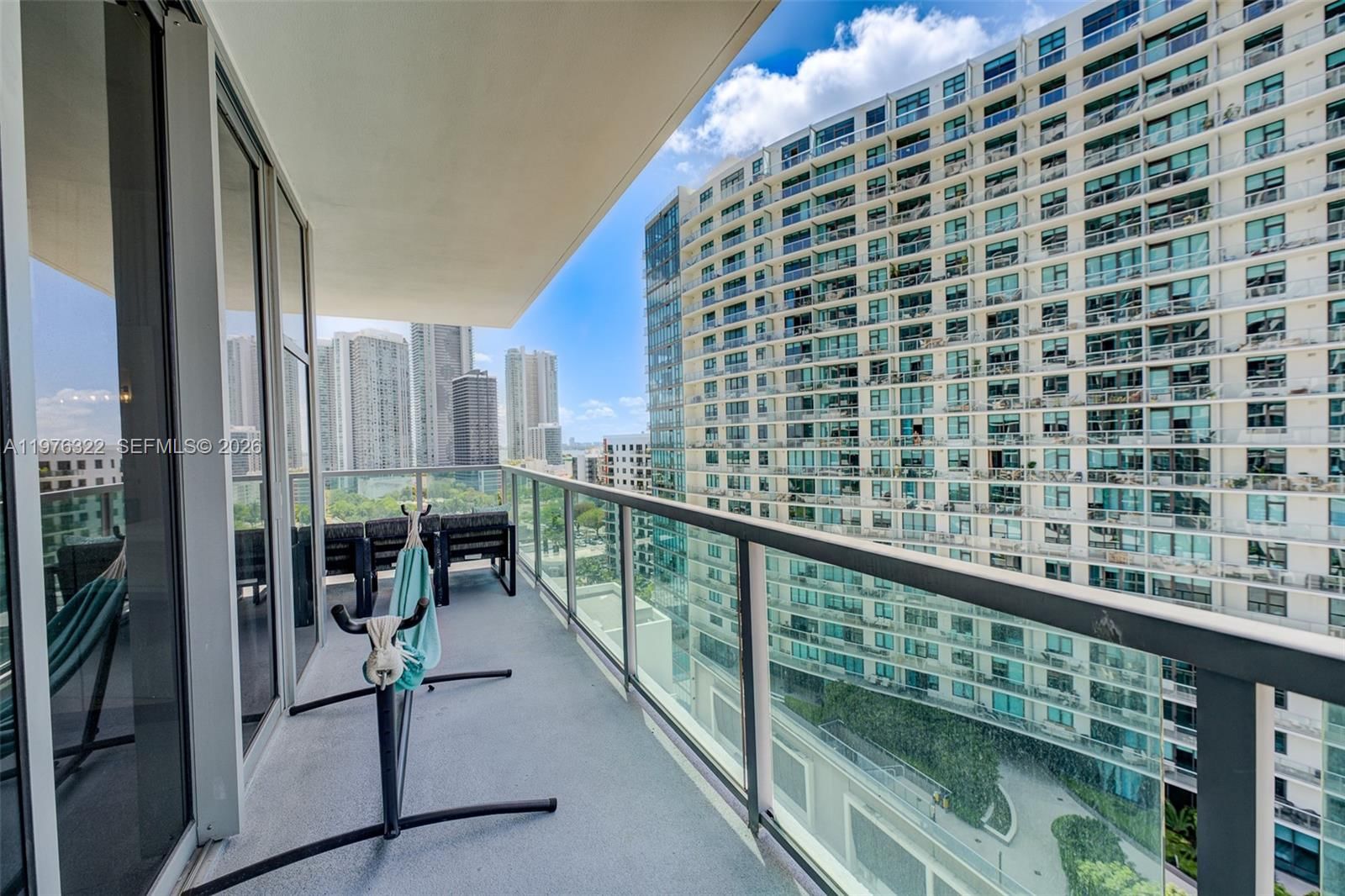 3301 NE 1st Ave, Unit H1402 - 3