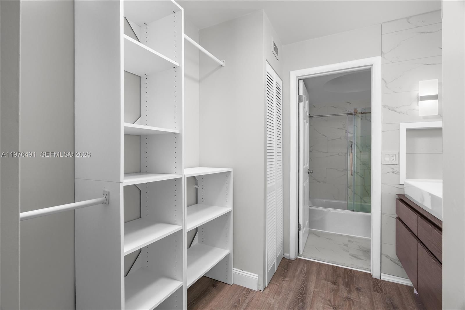 3730 INVERRARY DR, Unit 2H - 11