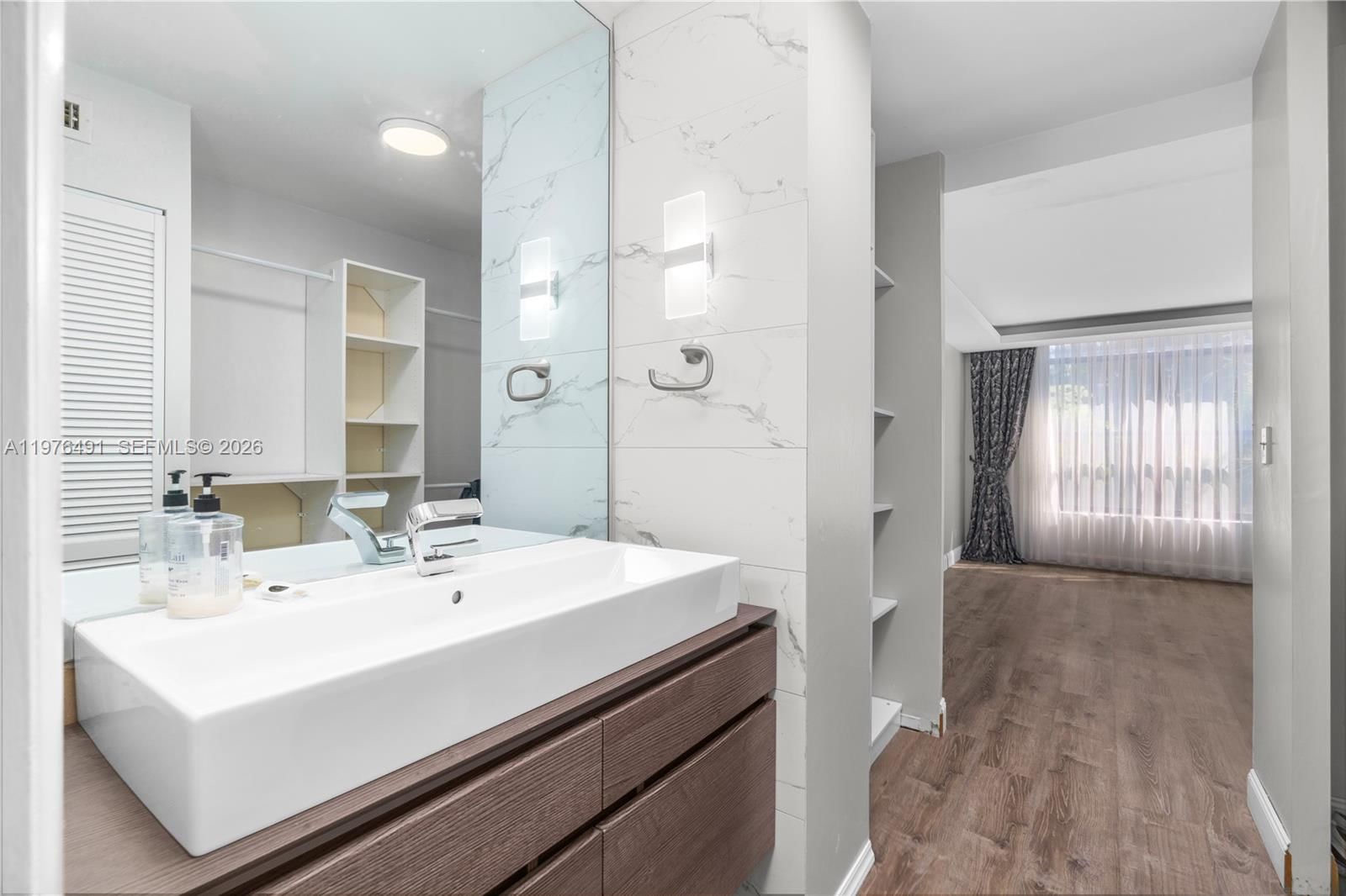 3730 INVERRARY DR, Unit 2H - 15