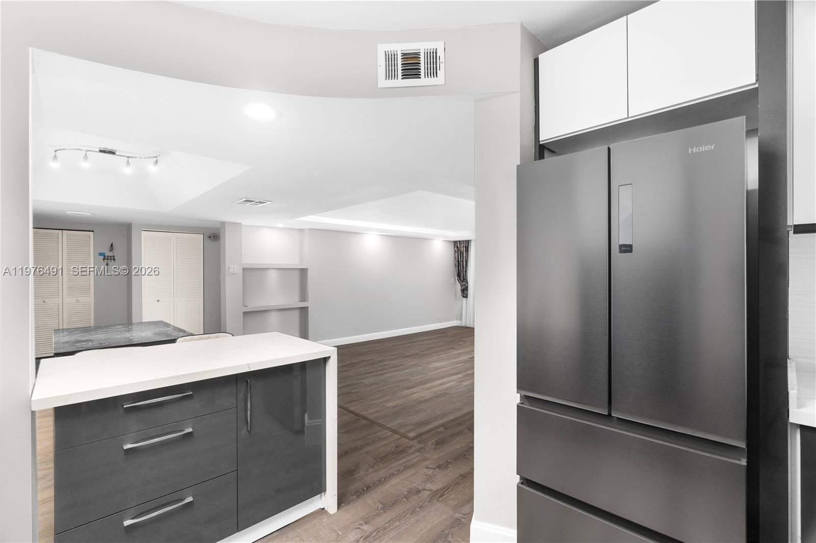 3730 INVERRARY DR, Unit 2H - 5