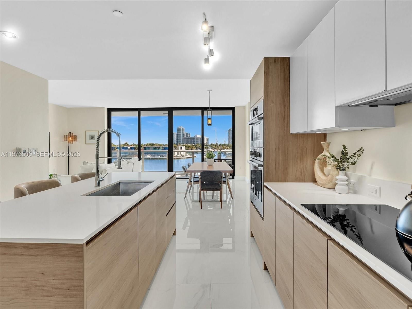 10201 E Bay Harbor Dr, Unit 401 - 11