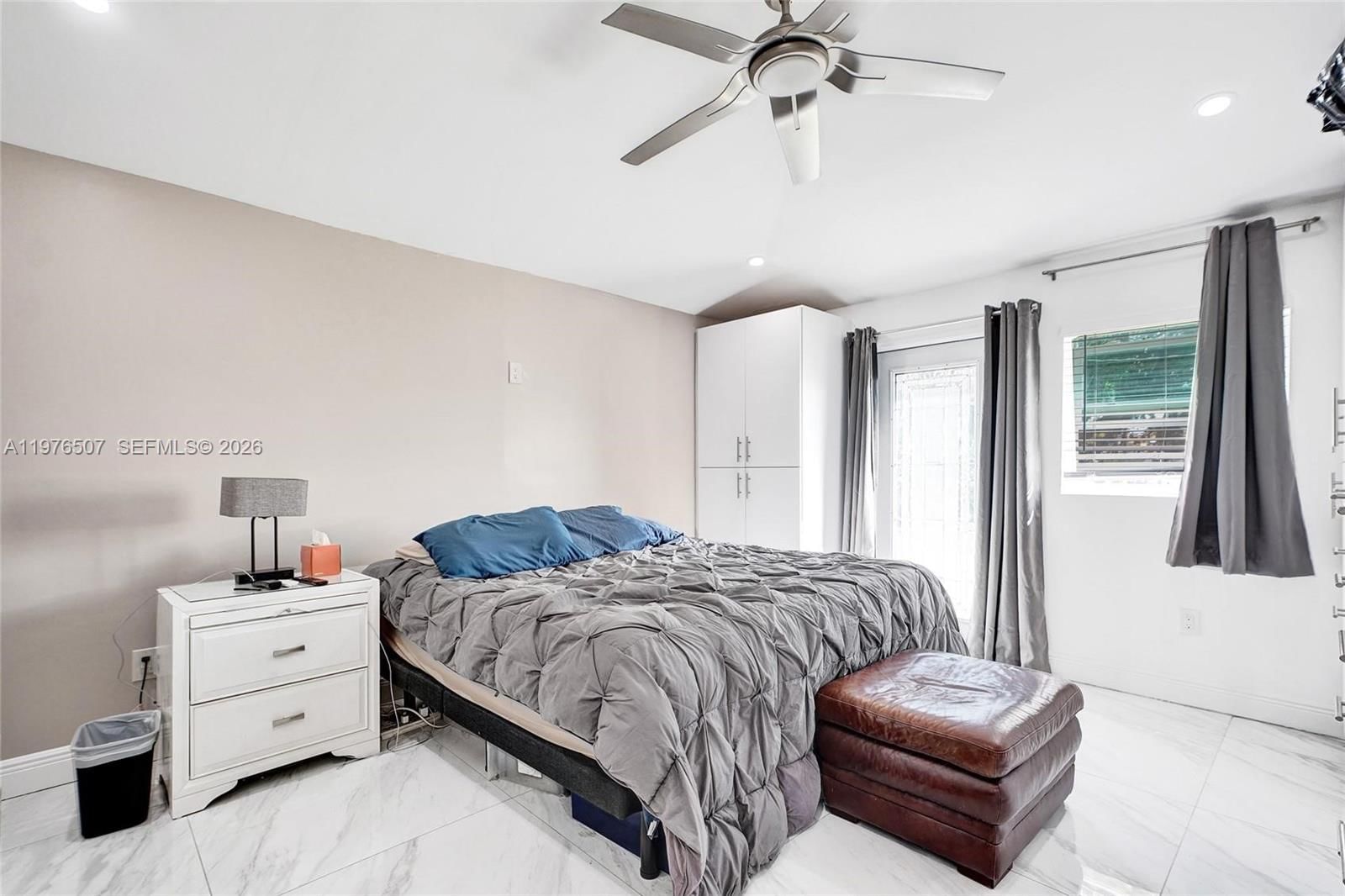 2001 N 22nd Ave - 17