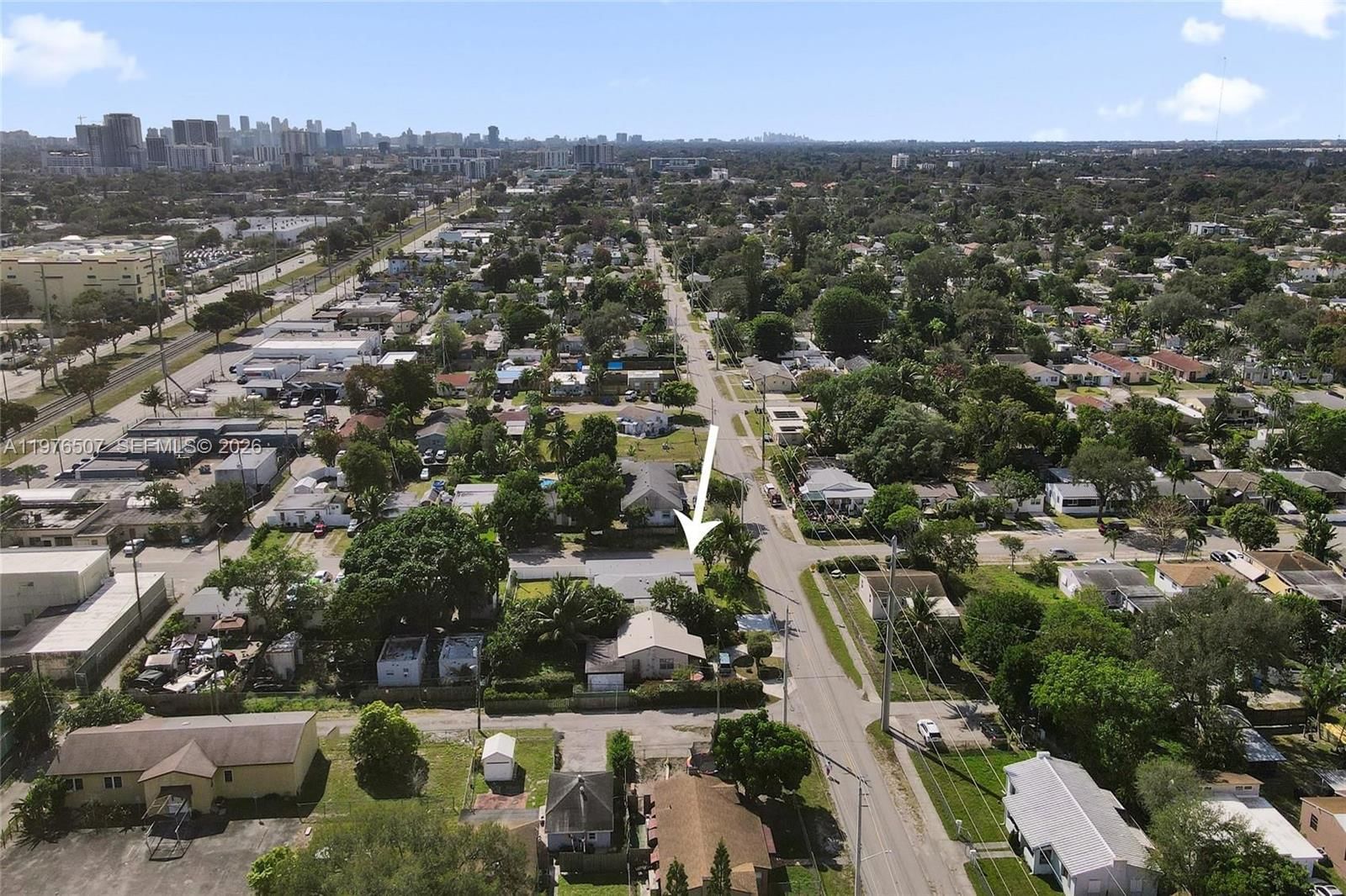 2001 N 22nd Ave - 33