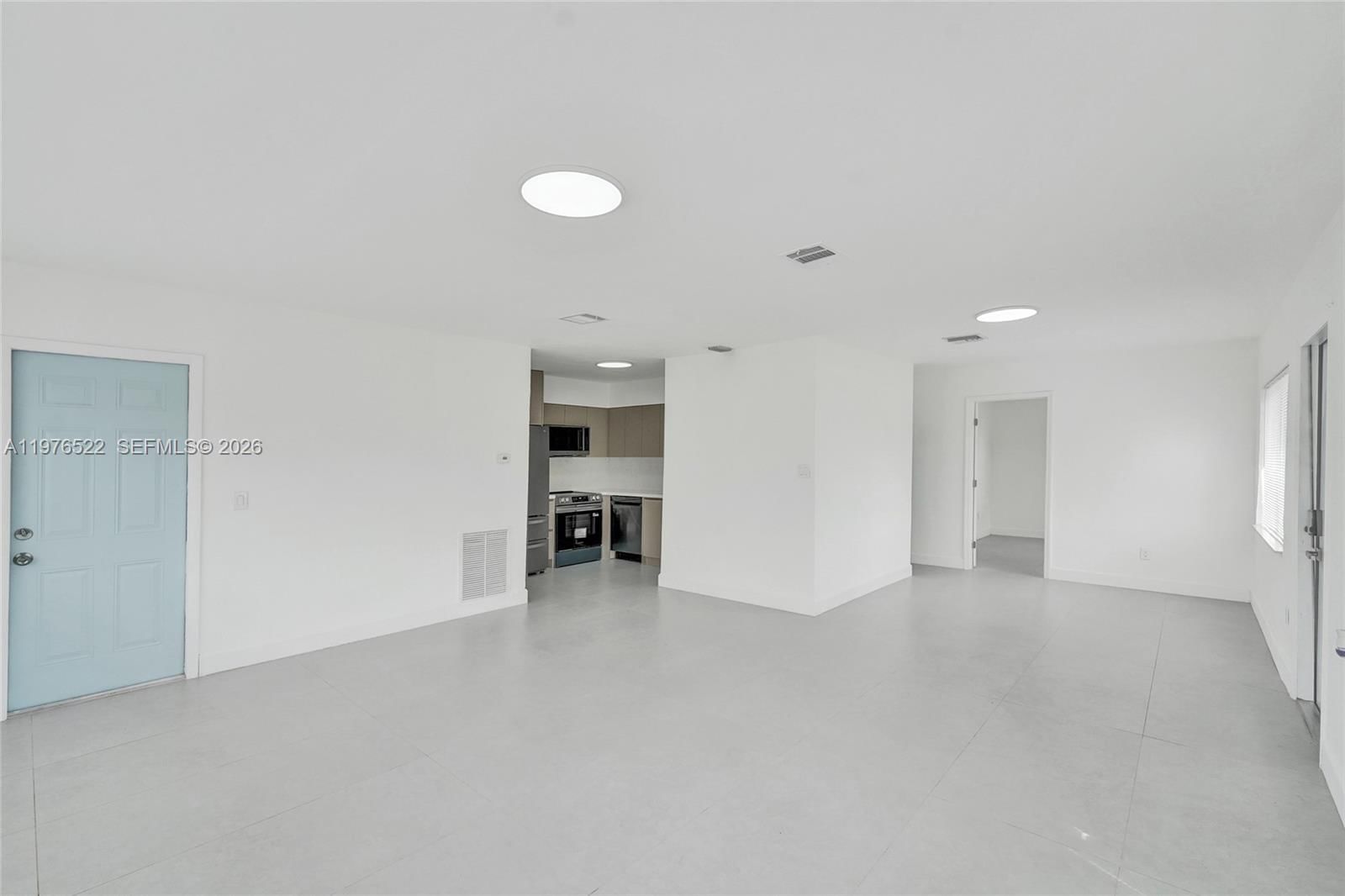 4701 N Andrews Ave - 12