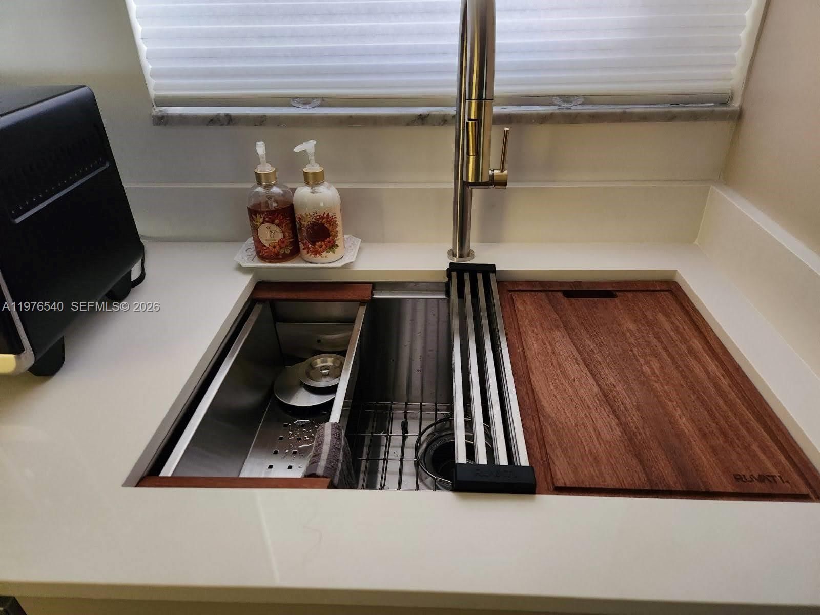 2431 SW 82nd Ave, Unit 305 - 7