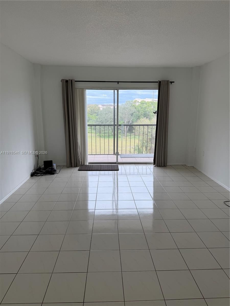 4166 INVERRARY DR, Unit 410 - 16