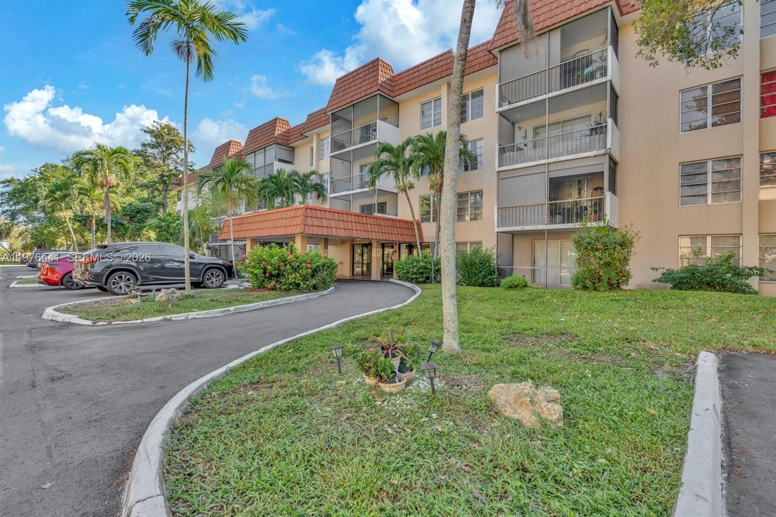 4166 INVERRARY DR, Unit 410 - 7