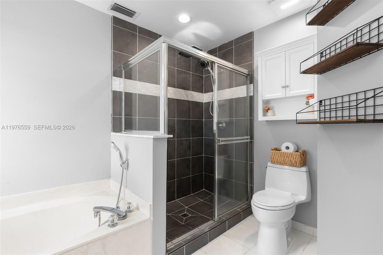 3942 NW 62nd Ct - 31