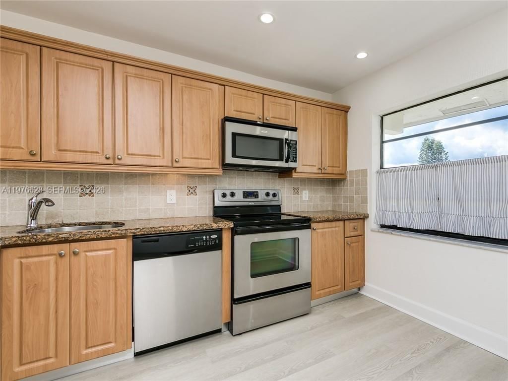 21559 CYPRESS HAMMOCK DR, Unit 44J - 20