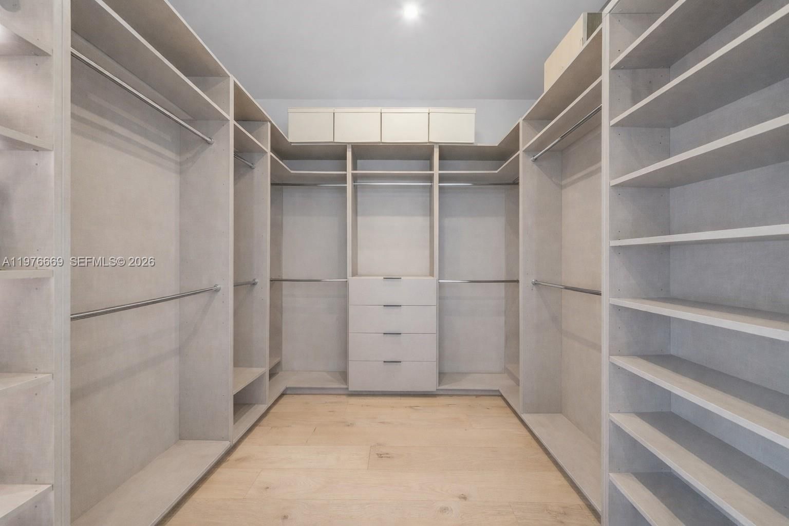 2015 COUNTRY CLUB PRADO - 21