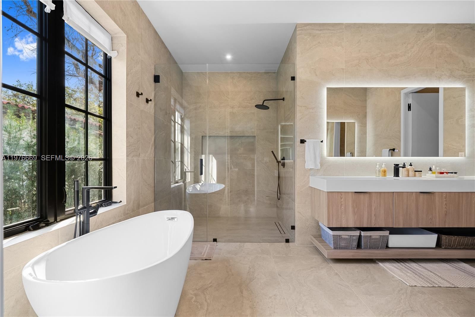 2015 COUNTRY CLUB PRADO - 23