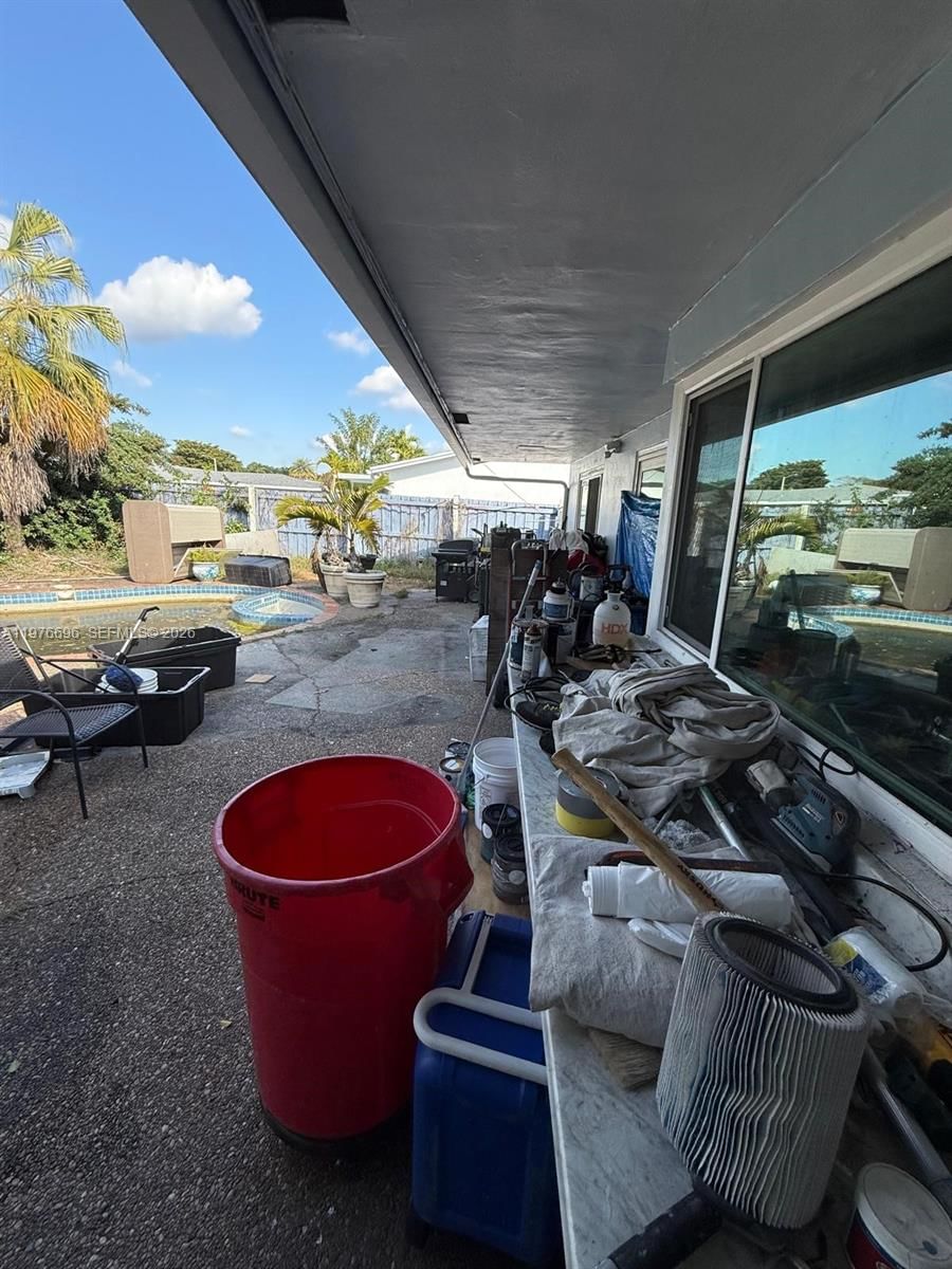 8105 NW 74th Ter - 17