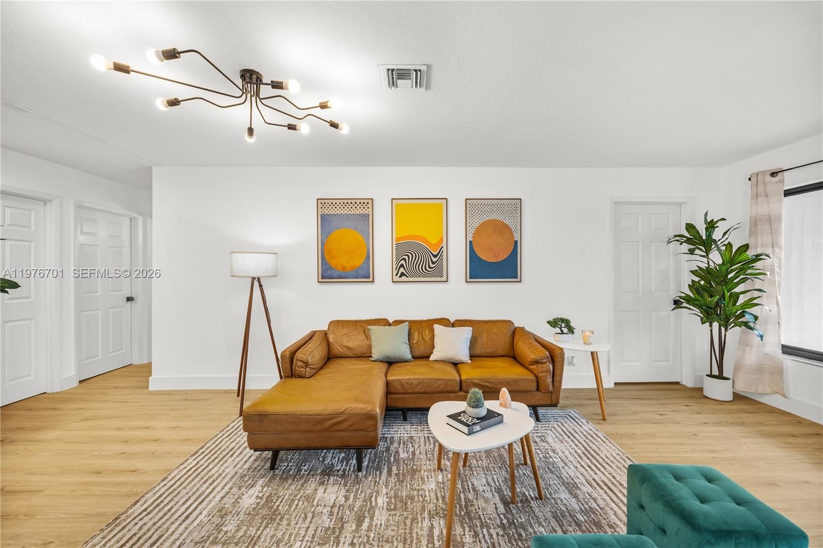 324 STERLING AVE - 10