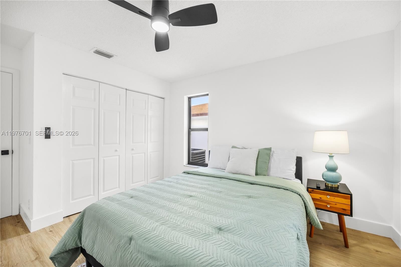 324 STERLING AVE - 17