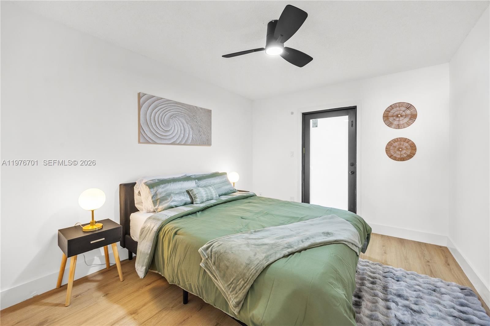 324 STERLING AVE - 20