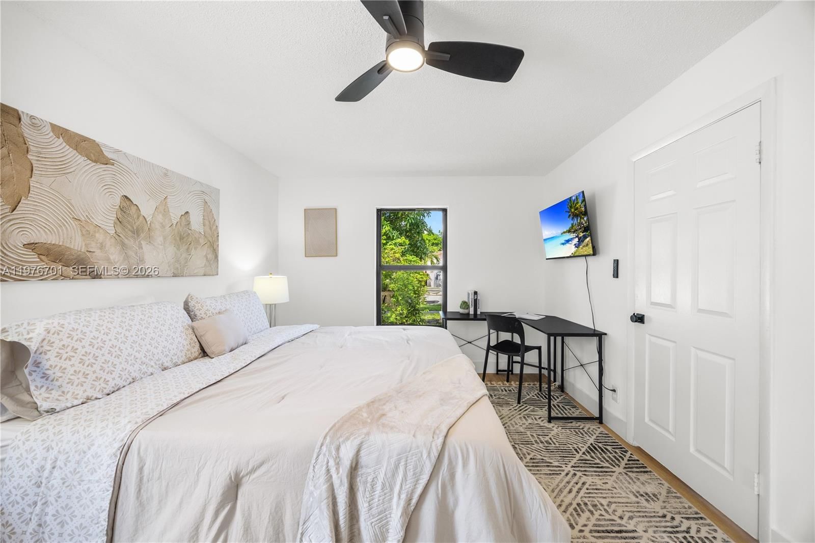 324 STERLING AVE - 27