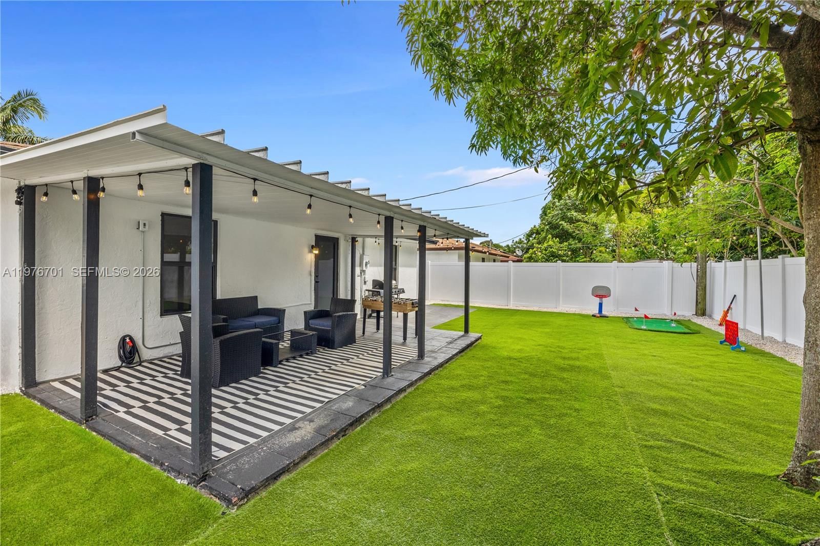 324 STERLING AVE - 31