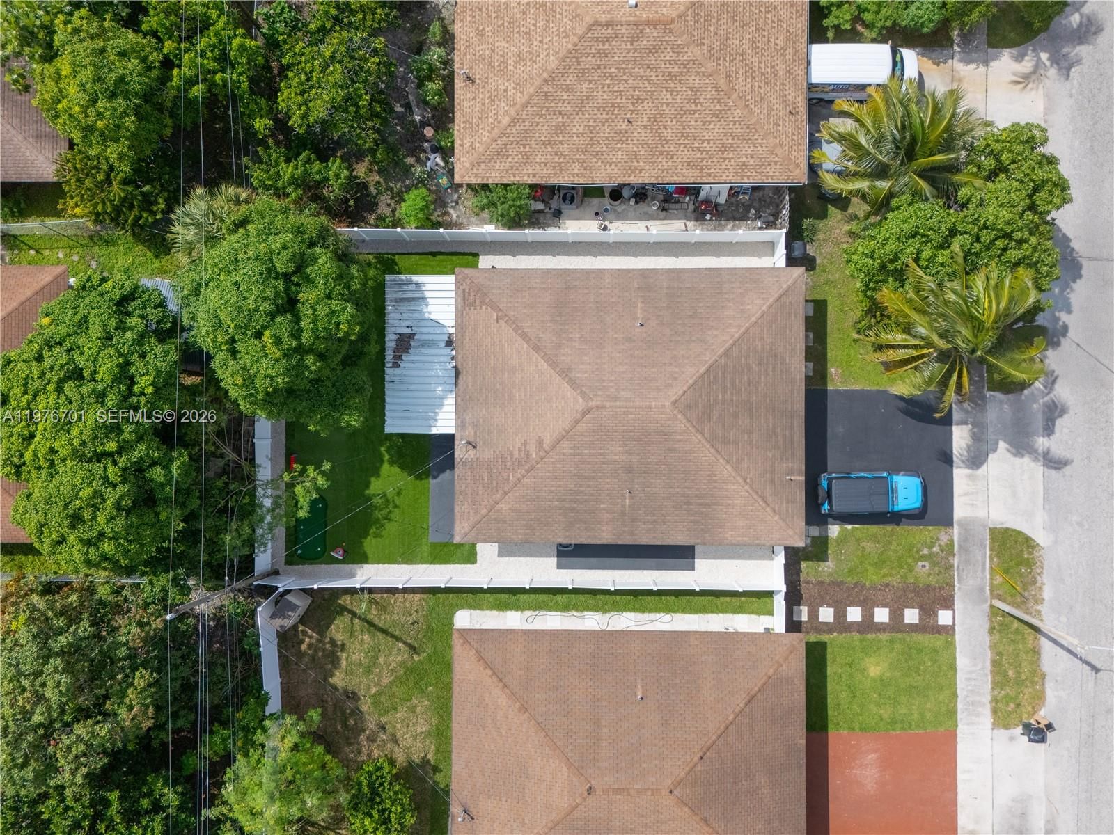 324 STERLING AVE - 42