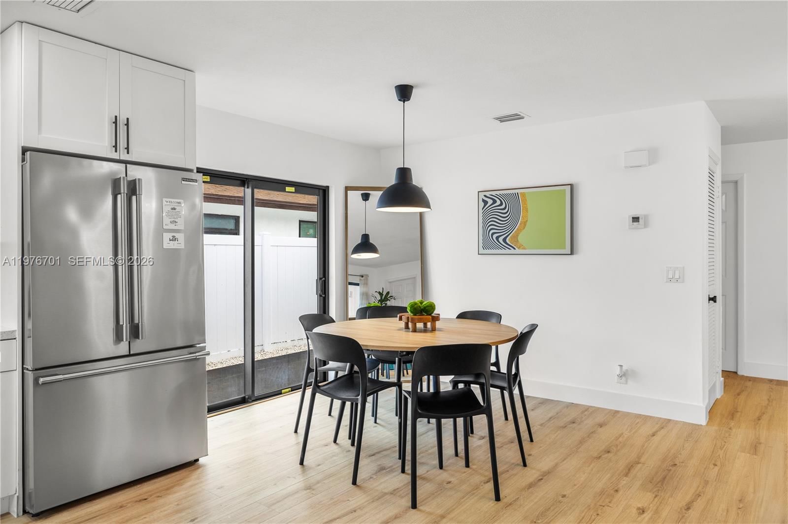 324 STERLING AVE - 7