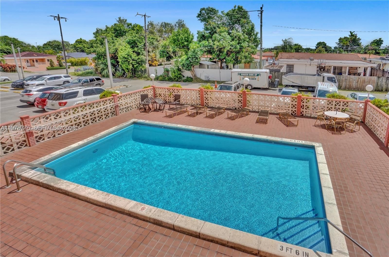 6820 W Flagler St, Unit 207 - 19