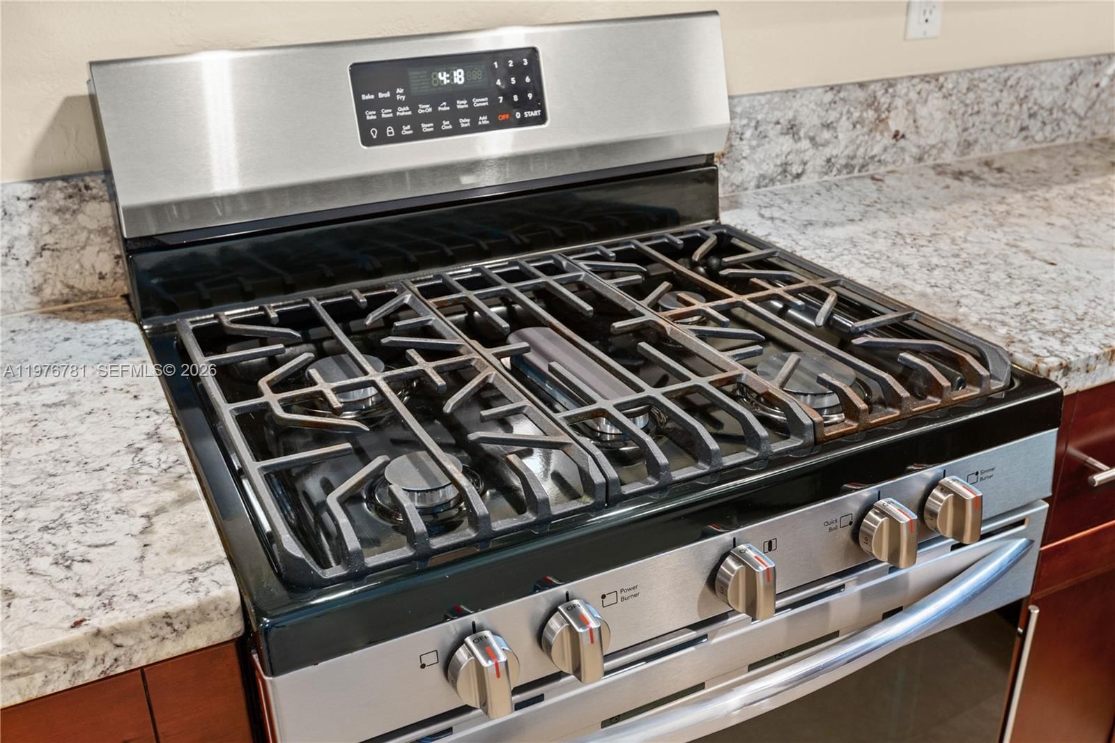 140 Santander Ave - 14