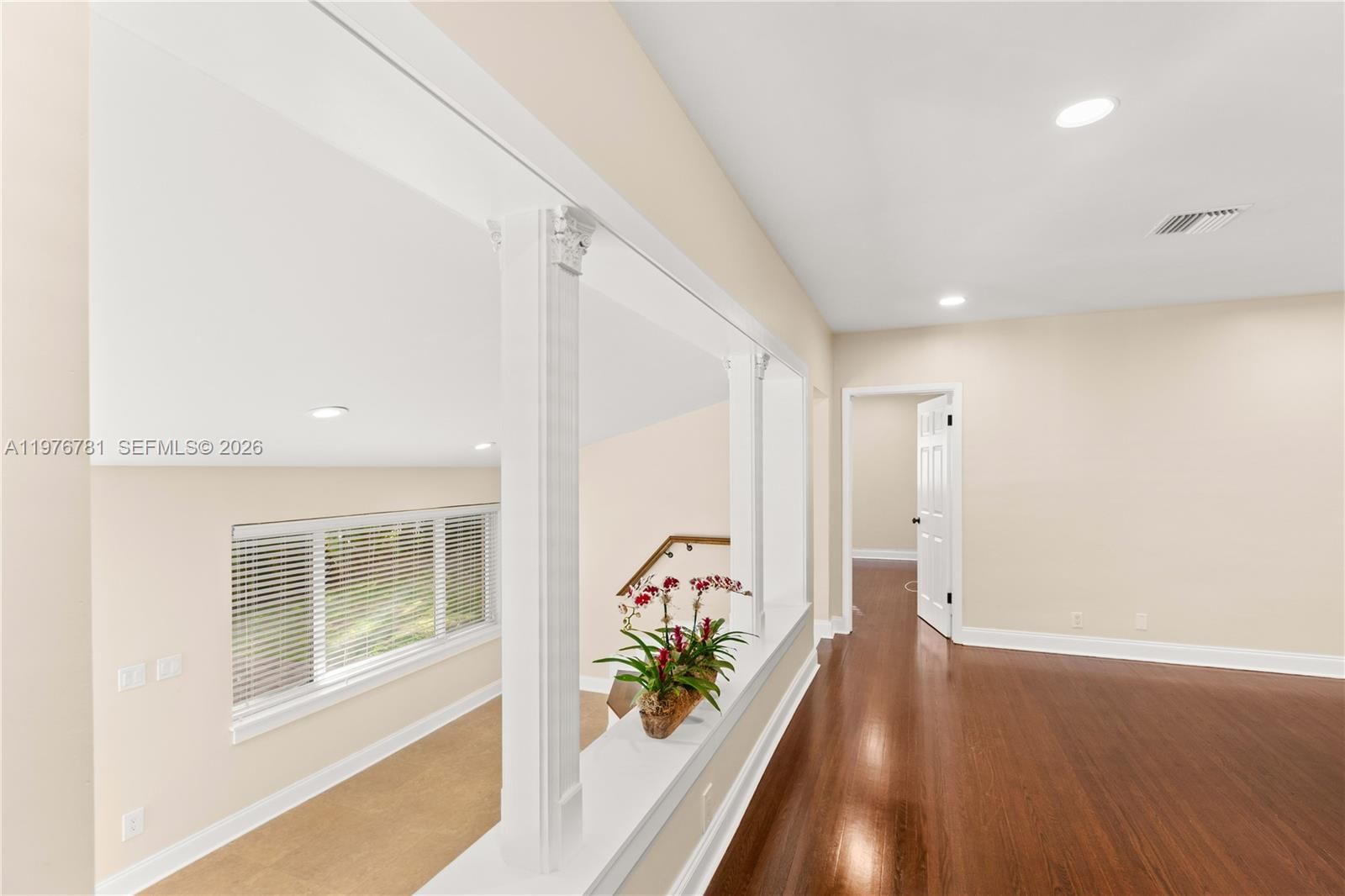 140 Santander Ave - 24