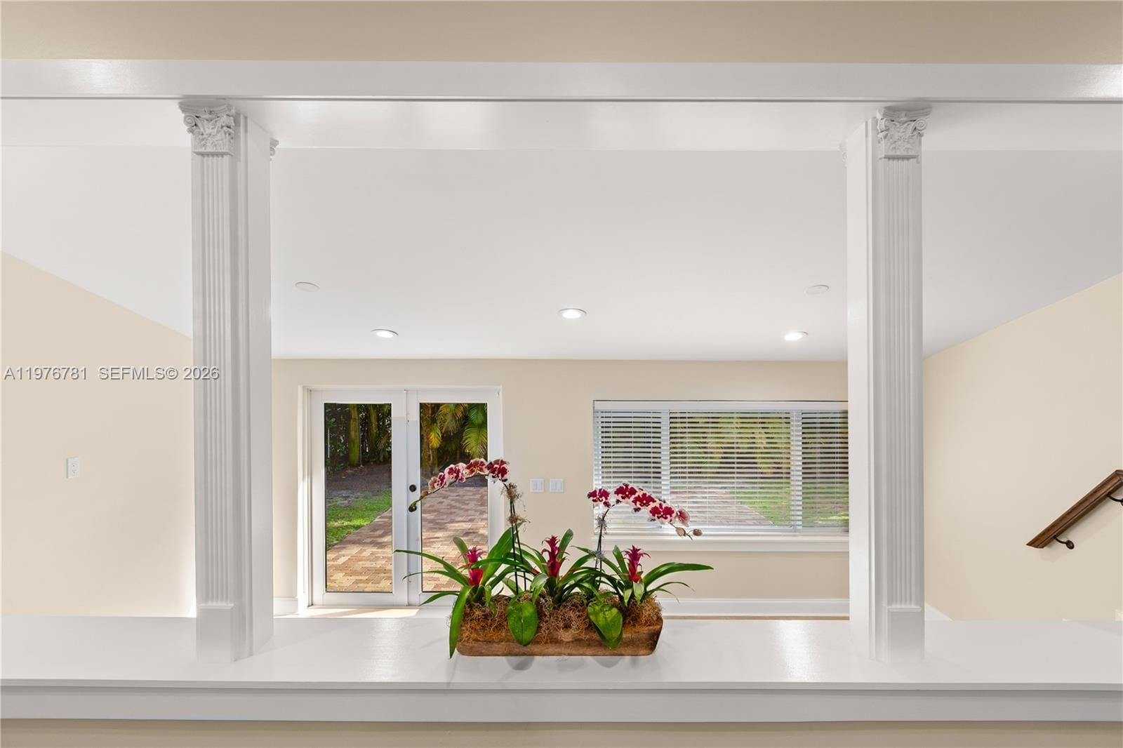 140 Santander Ave - 25