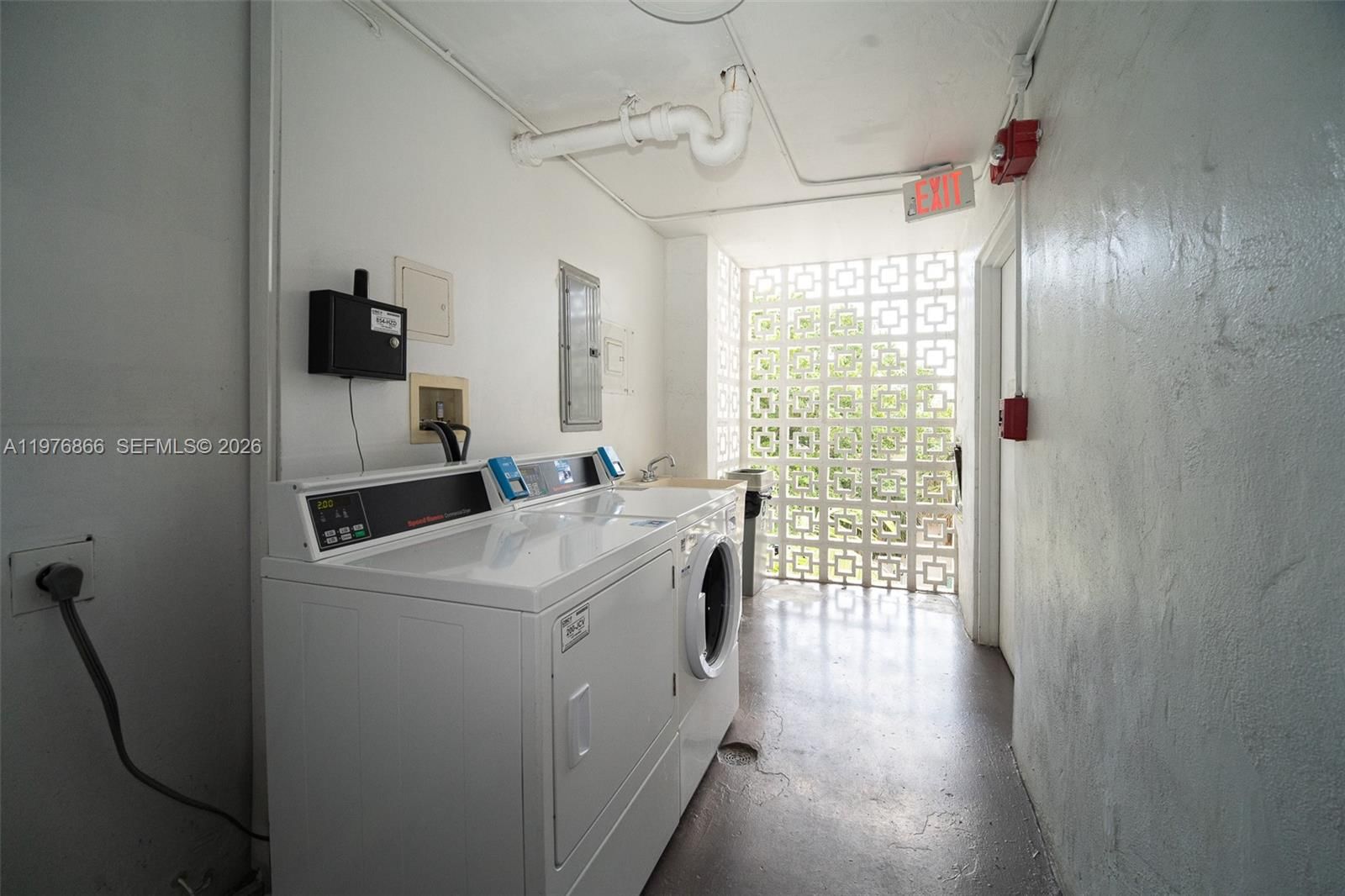 1750 JAMES AVE, Unit 4J - 11