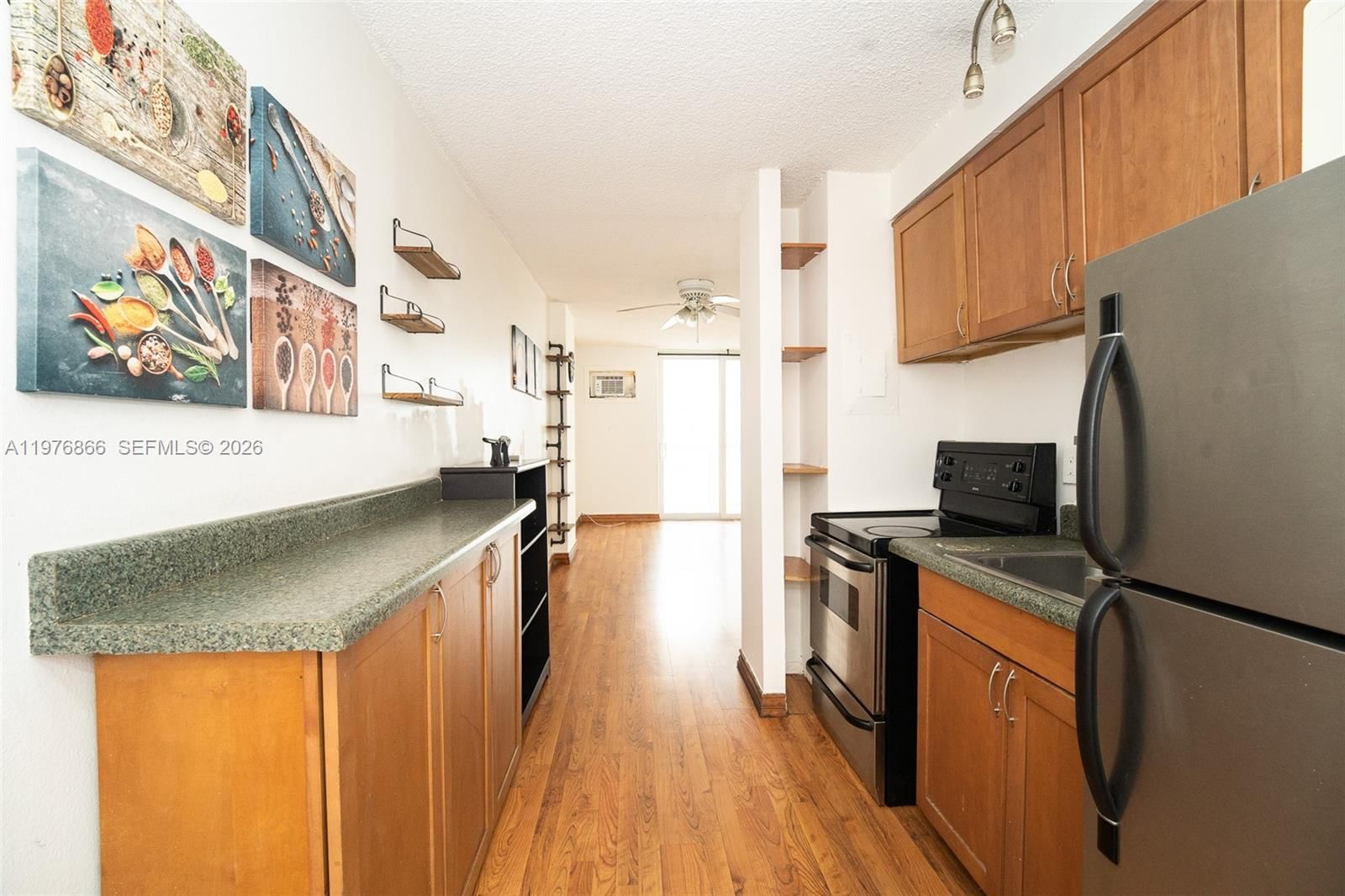 1750 JAMES AVE, Unit 4J - 7