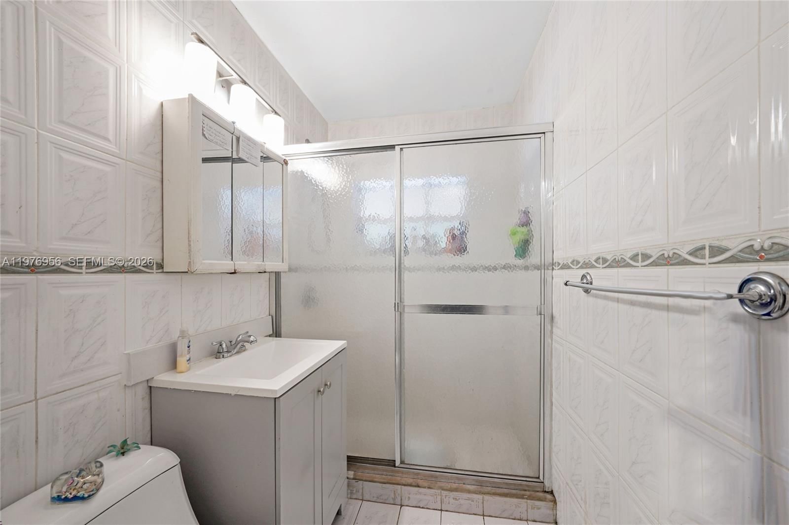 1385 NE 130th St - 14