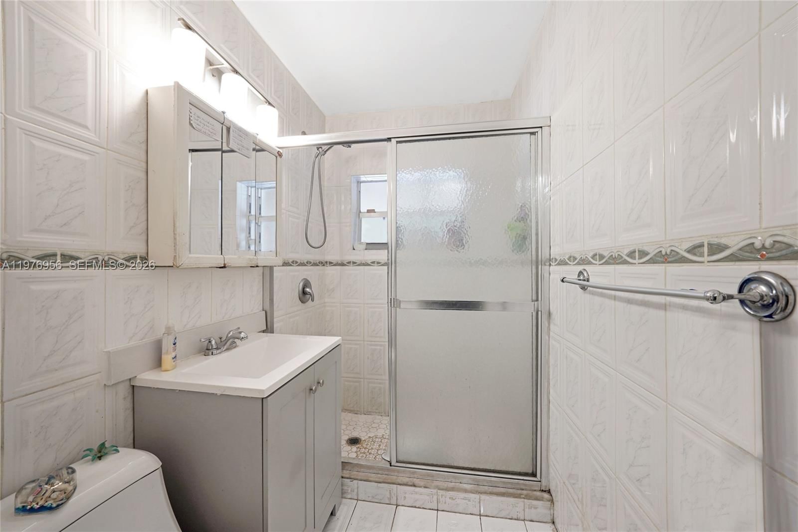 1385 NE 130th St - 15