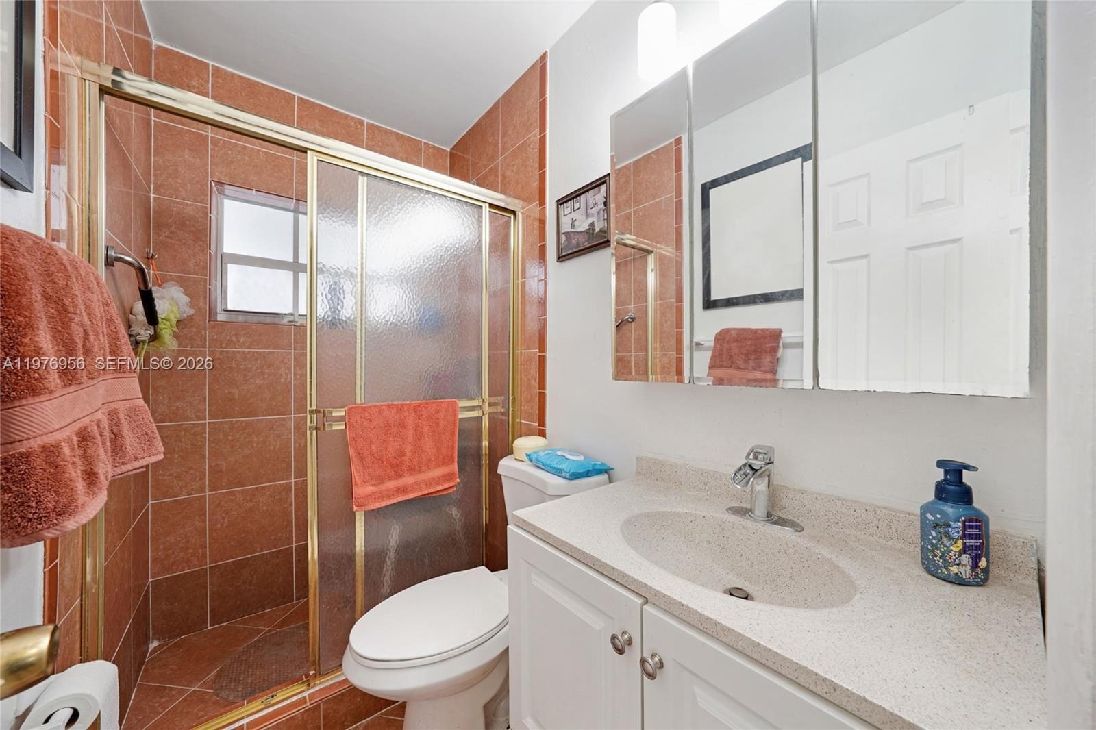 1385 NE 130th St - 23