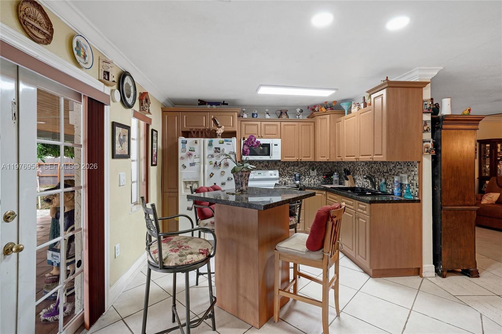 1385 NE 130th St - 31