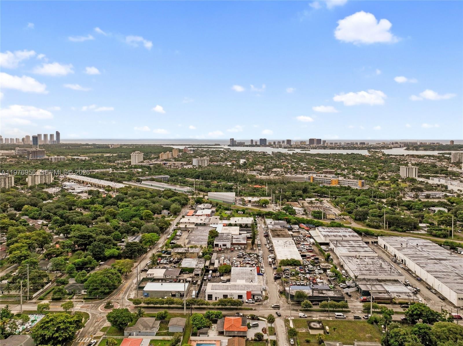 1385 NE 130th St - 48